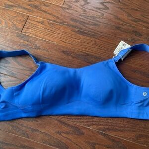 Lululemon Athletica Swift Speed Sports bra Blue 32E New